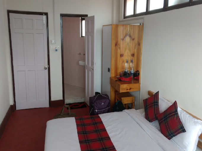 1 x Standard Room